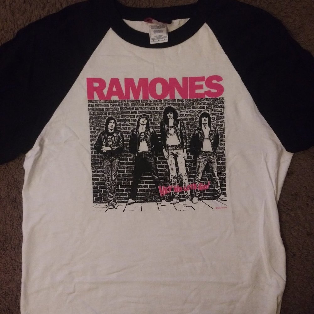 Ramones Hey Ho Let's Go Baseball T-Shirt Vintage (Size Medium) NEW